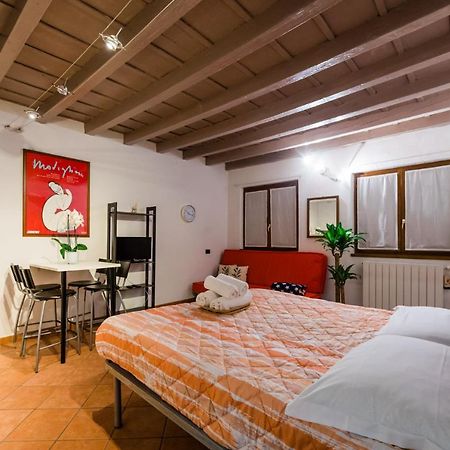 Old Town Square Apartment Bergamo Ngoại thất bức ảnh