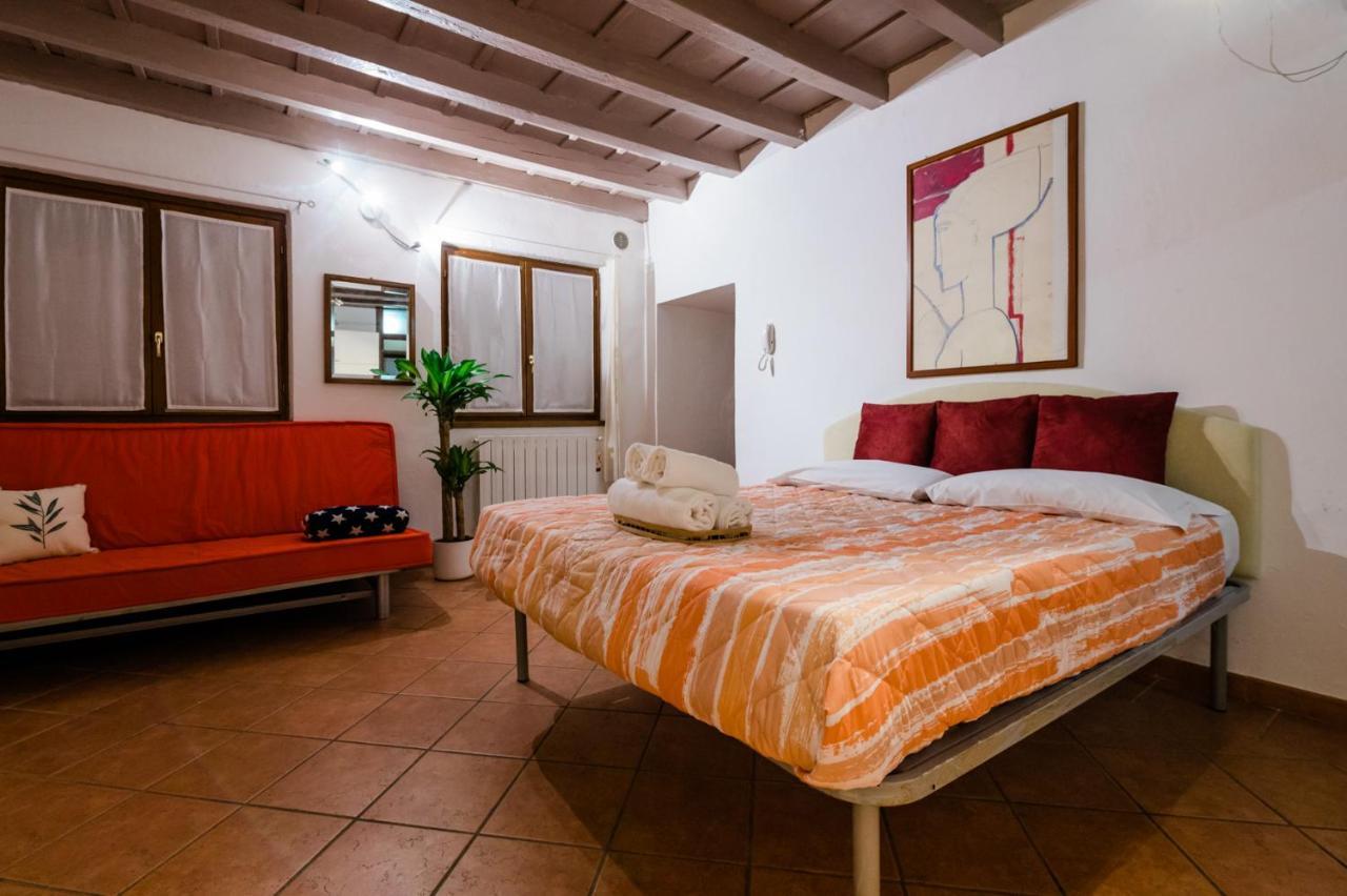 Old Town Square Apartment Bergamo Ngoại thất bức ảnh